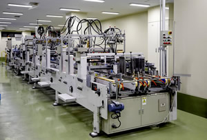 グルアー（貼り機）